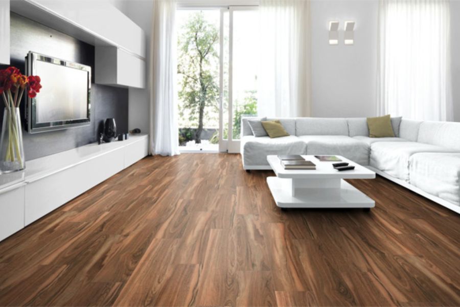 Sàn Gỗ Công Nghiệp Mầu Óc Chó Kết Hợp Nội Thất Như Thế Nào?